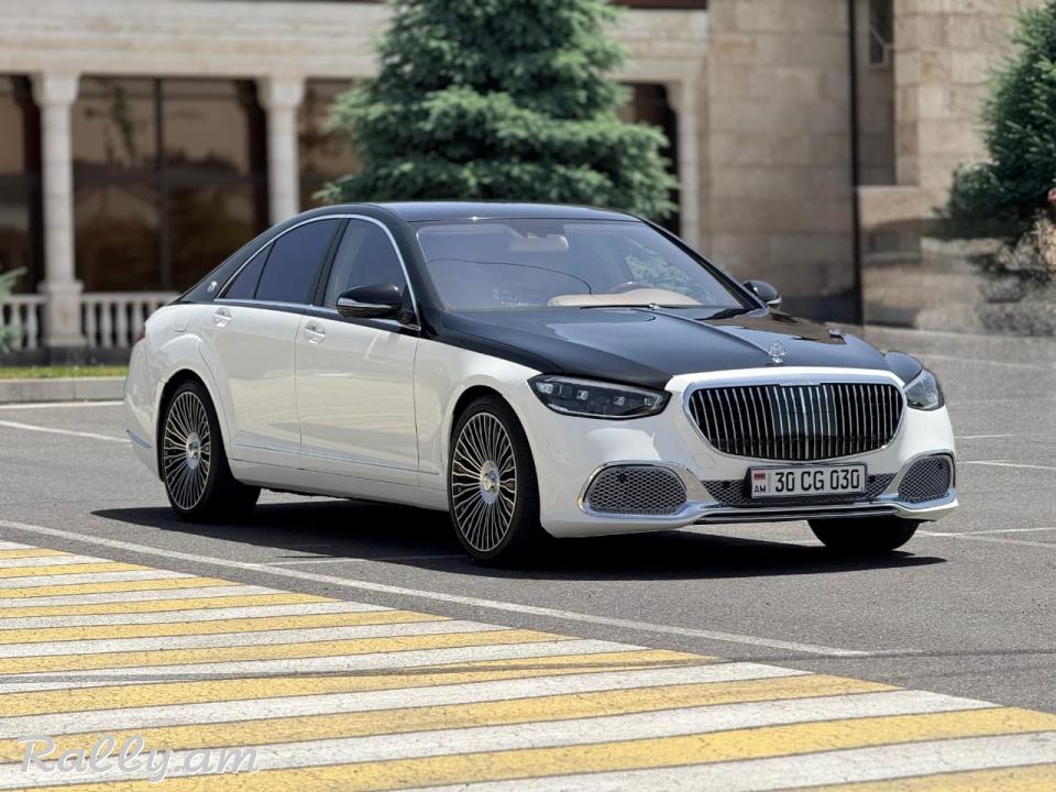 Mercedes-Benz S-Class (W221), ձևափոխված Maybach W223-ի