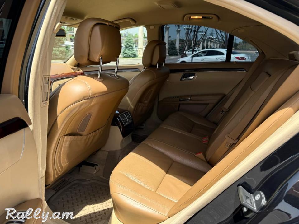Mercedes-Benz S-Class (W221), ձևափոխված Maybach W223-ի
