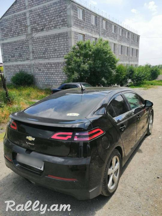  Chevrolet volt 1