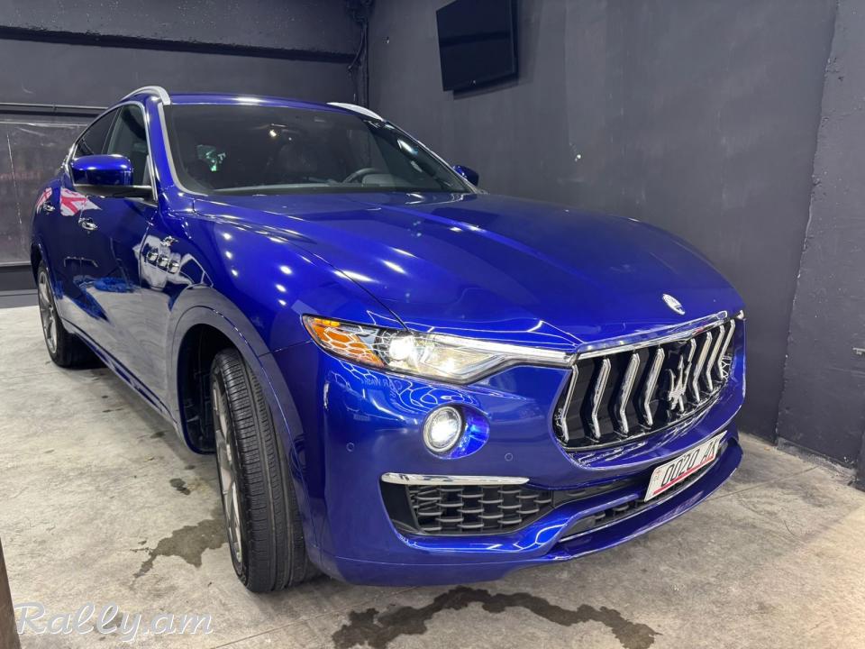 Maserati Levante . 