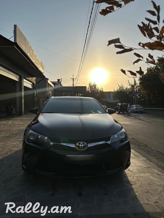 Վաճառվում է camry v55 xse 
