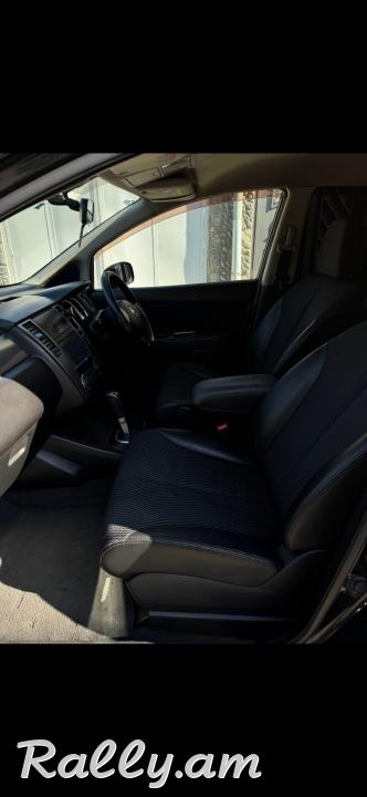 Nissan Tiida 2008