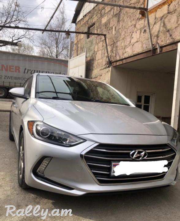 HYUNDAI ELANTRA 2018