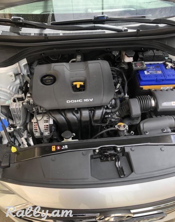 HYUNDAI ELANTRA 2018