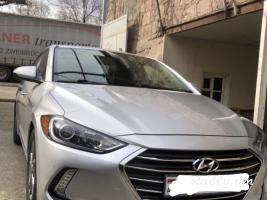 HYUNDAI ELANTRA 2018