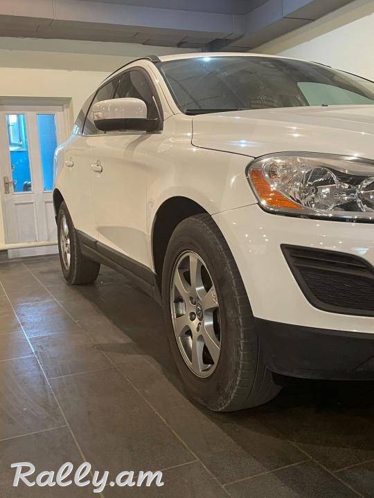Продаю Volvo xc60