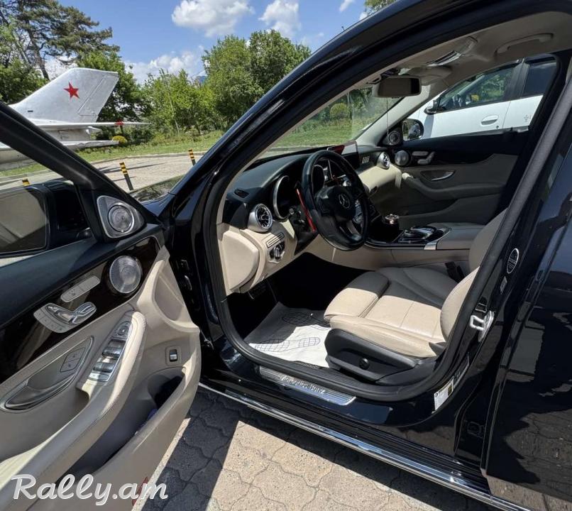 Mercedes-Benz C300 (W205) 
