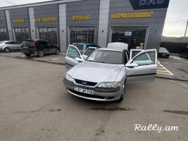 Opel b 1998 tiv Opel b 1998 tiv