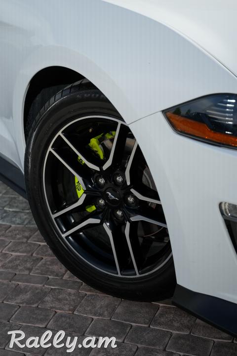 Ford Mustang кабриолет Аренда Авто Прокат Rent a car Ավտոմեքենաների վարձույթ Օրավարձով Ավտովարձույթ