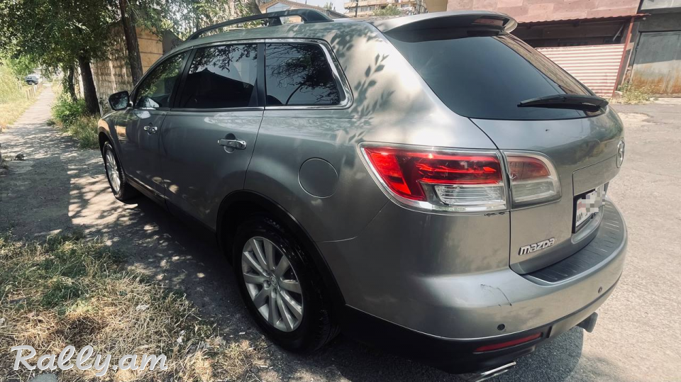 Վաճառվում է Mazda CX-9, 2008թ.