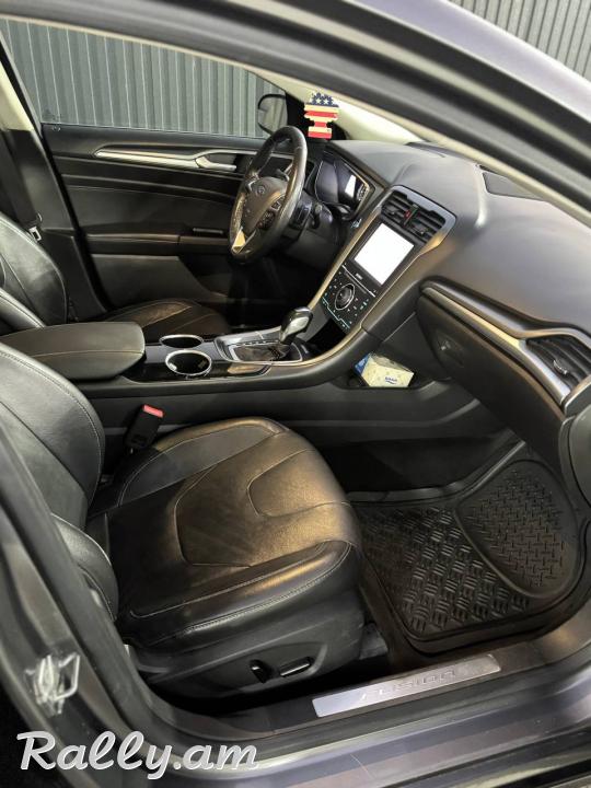Срочная продажа отличного автомобиля 