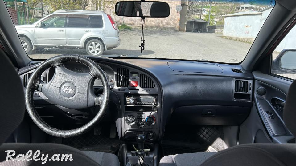 Hyunda Elantra
