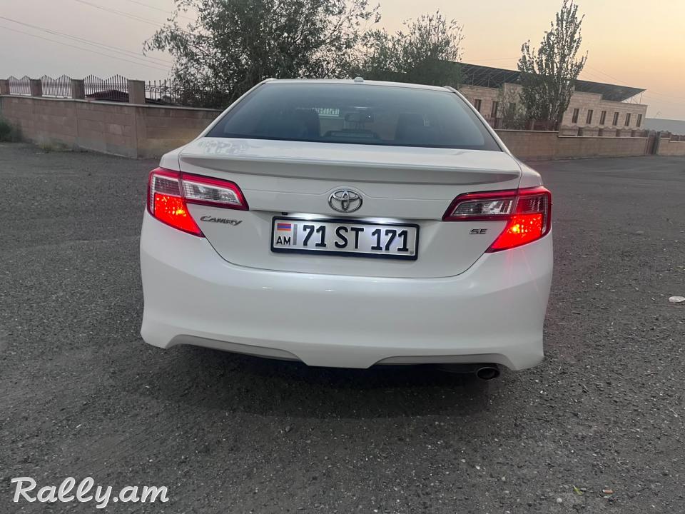 Toyota Camry V50 2013