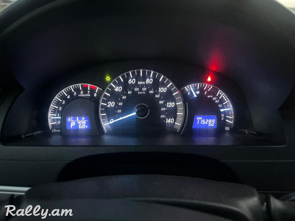Toyota Camry V50 2013