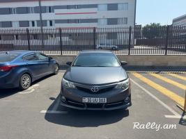 Toyota Camry 2014
