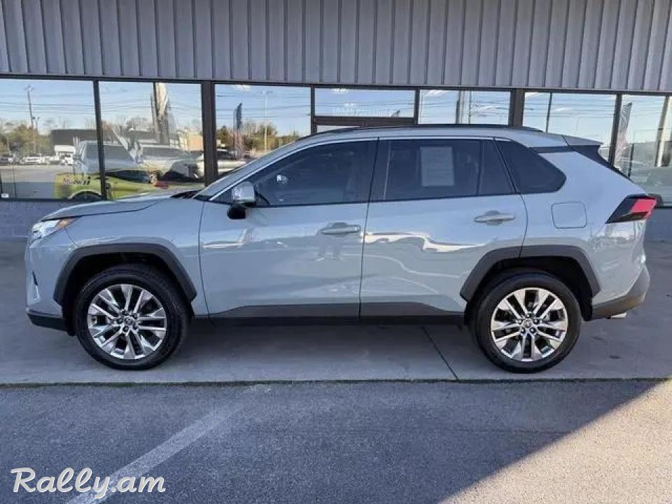 Used 2023 Toyota RAV4 XLE Premium Clean