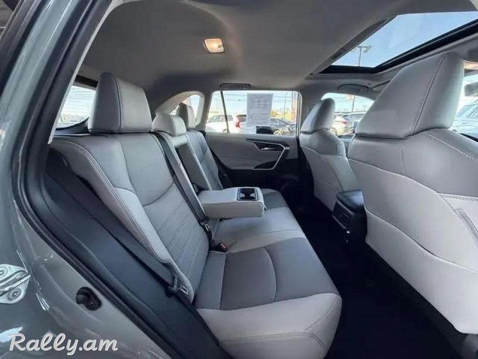 Used 2023 Toyota RAV4 XLE Premium Clean