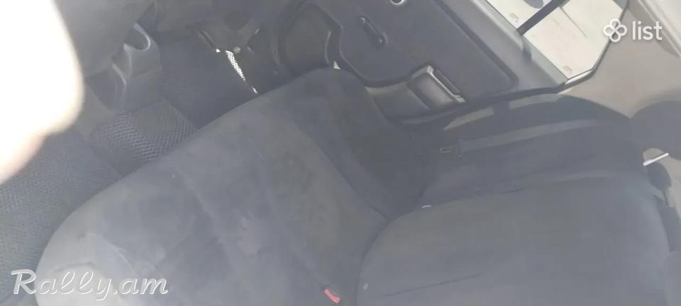 Nissan Versa, 1.6 л., 2011 г., газ - СРОЧНО