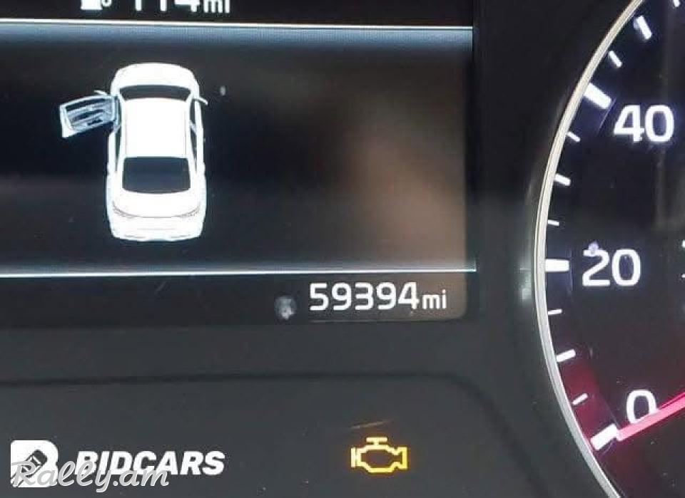 Kia Forte 2023 i hunis