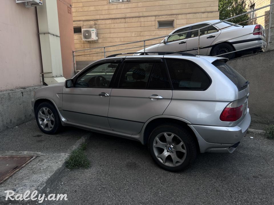 BMW X5 E53, 2001, 4.4i