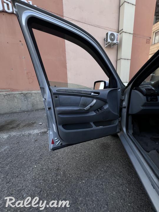 BMW X5 E53, 2001, 4.4i