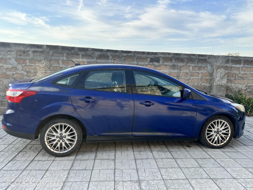 Շտապ վաճառվում է Ford Focus