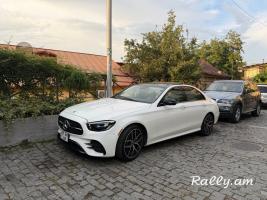 Mercedes E350 exlusiv salonov Mercedes E350 exlusiv salonov