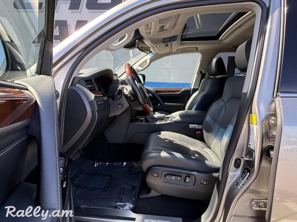 For Sale : Used 2021 Lexus LX 570 Three-Row