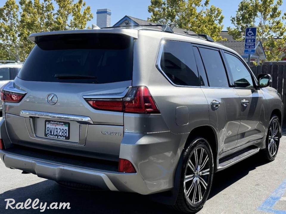 For Sale : Used 2021 Lexus LX 570 Three-Row