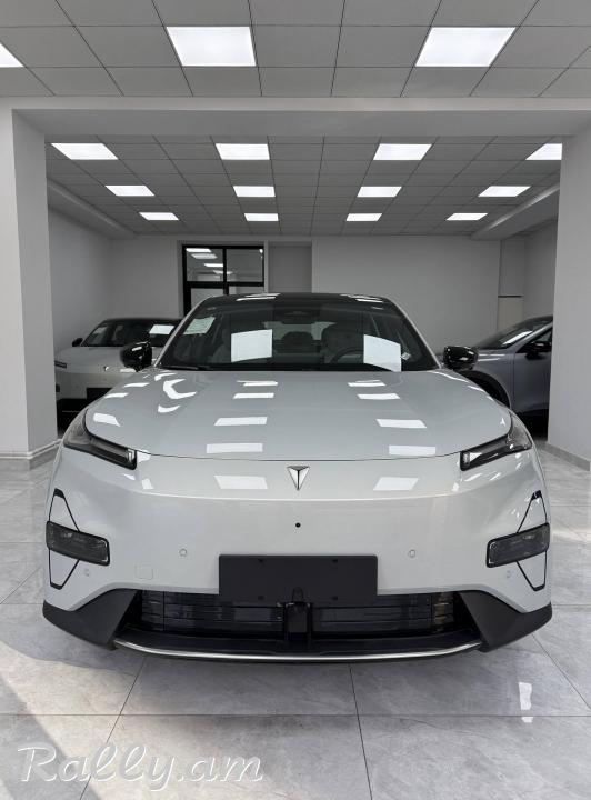 Deepal S05 հիբրիդային տարբերակը առկա մեր սրահում