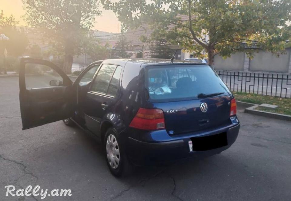 Volkswagen Golf 4, 2000թ