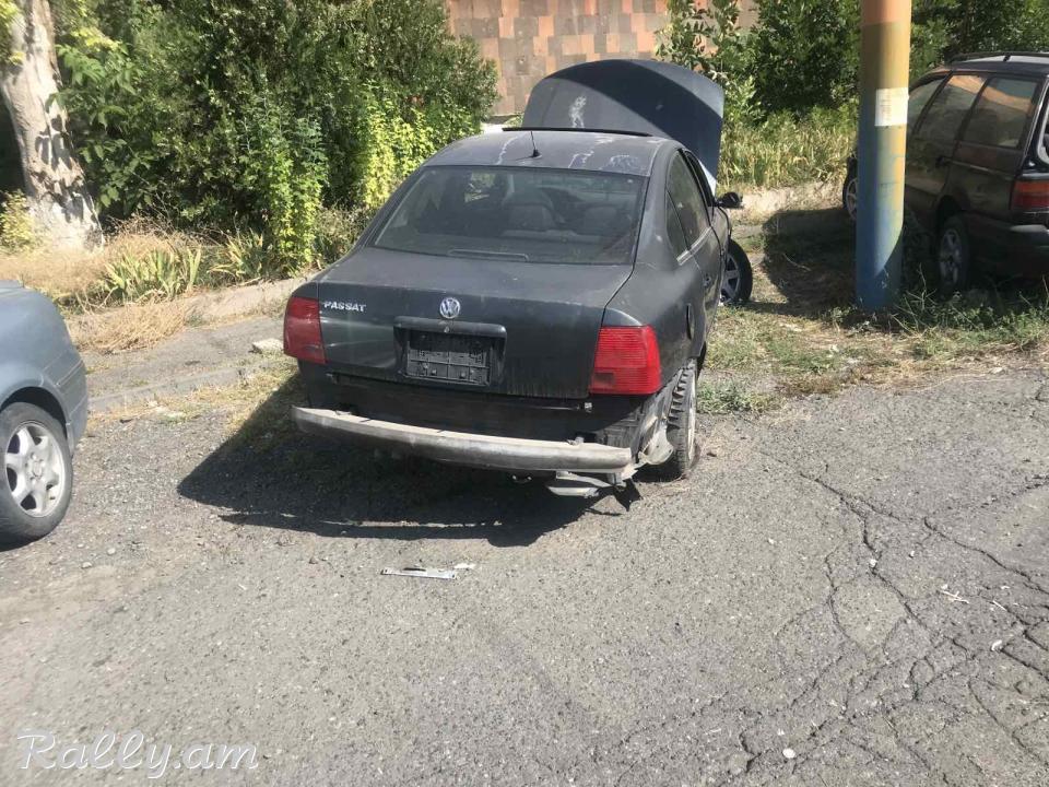 VOLKSWAGEN PASSAT 1998 b5 քանդում եմ 