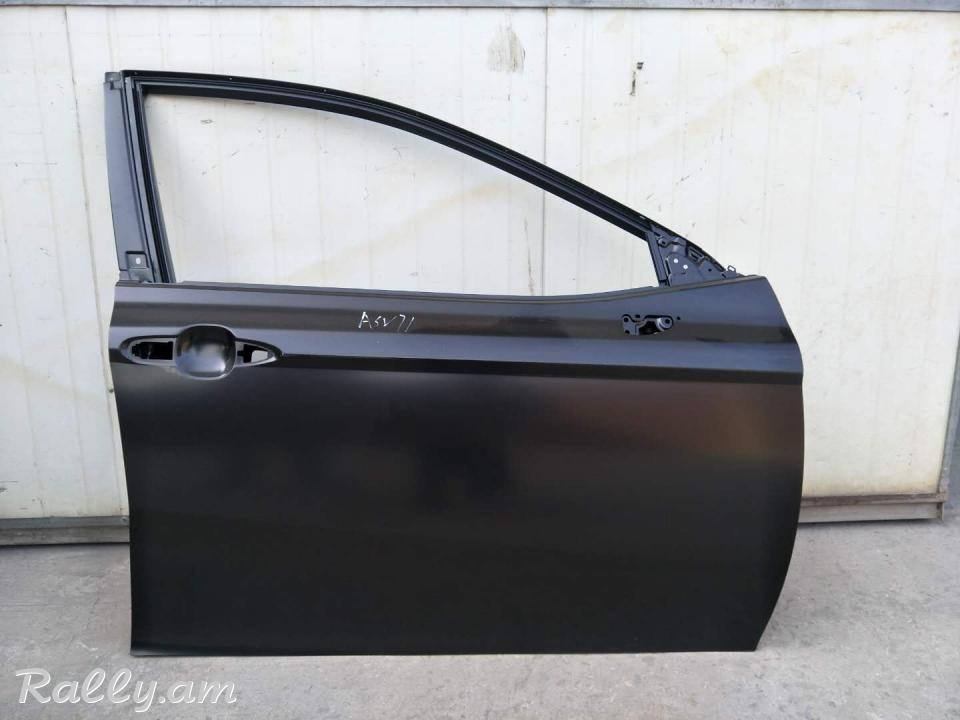 Toyota Camry 2012-2019 դուռ 