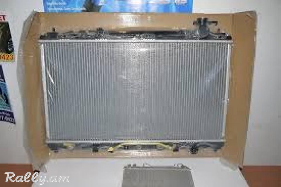Toyota camri v40 2.4 2.5 2007-2011 radiator nor