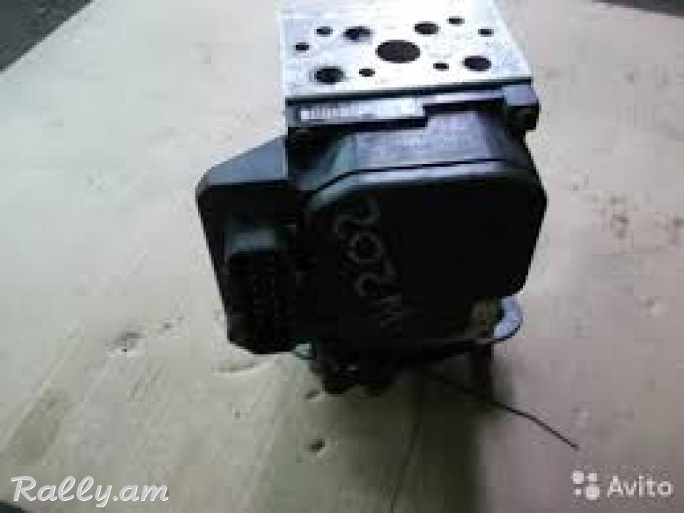 Mercedes benz w202 abs blok
