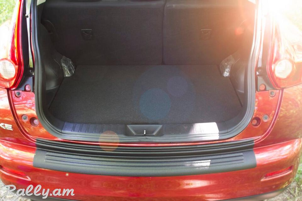 Nissan Juke 2010 2011 2012 2013 2014 (YF15) Բեռնախցիկի Նակլատկա