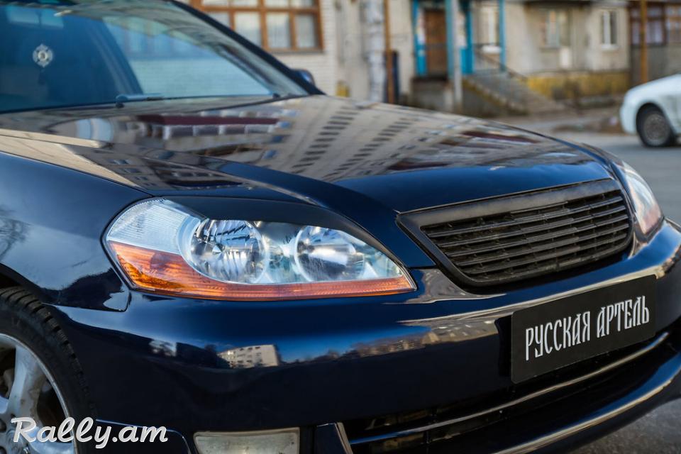 Toyota Mark II 2000 2001 2002 2003 2004 Լոսարձակի Նակլատկա