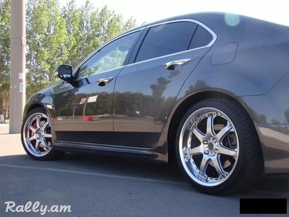 Honda Accord VIII 2008-2011 Mugen Style Պառոգի Նակլատկա