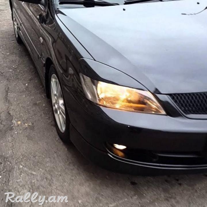 Mitsubishi Lancer IX 2003-2010 Լոսարձակի Նակլատկա