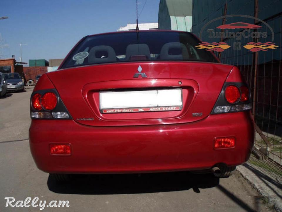 Mitsubishi Lancer IX 2003-2010 Հետևի Լոսարձակի Նակլատկա