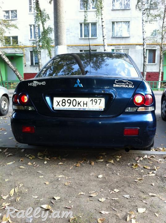 Mitsubishi Lancer IX 2003-2010 Հետևի Լոսարձակի Նակլատկա
