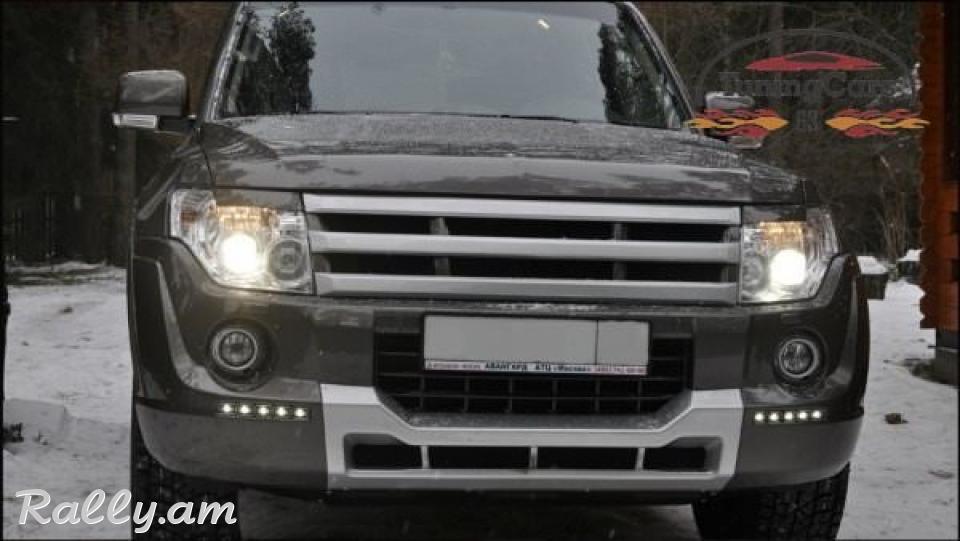 Mitsubishi Pajero IV 2006-2015 Լոսարձակի Նակլատկա