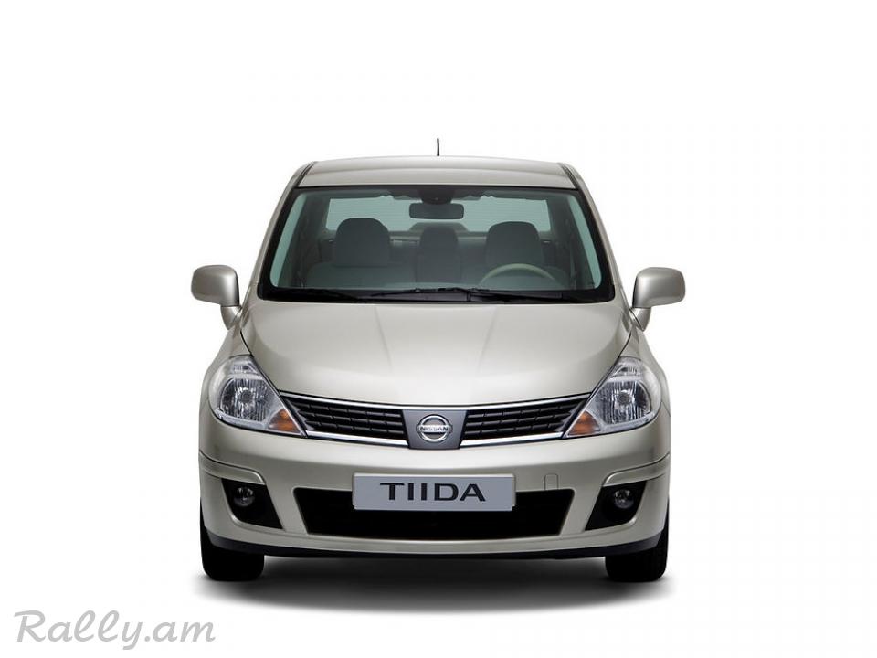 Nissan Tiida I 2007-2014 Հալոգեններ