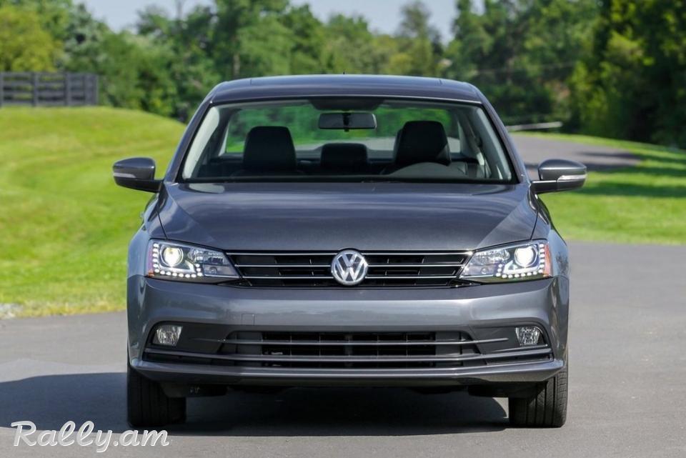 Volkswagen Jetta 2014-2019 Հալոգեններ