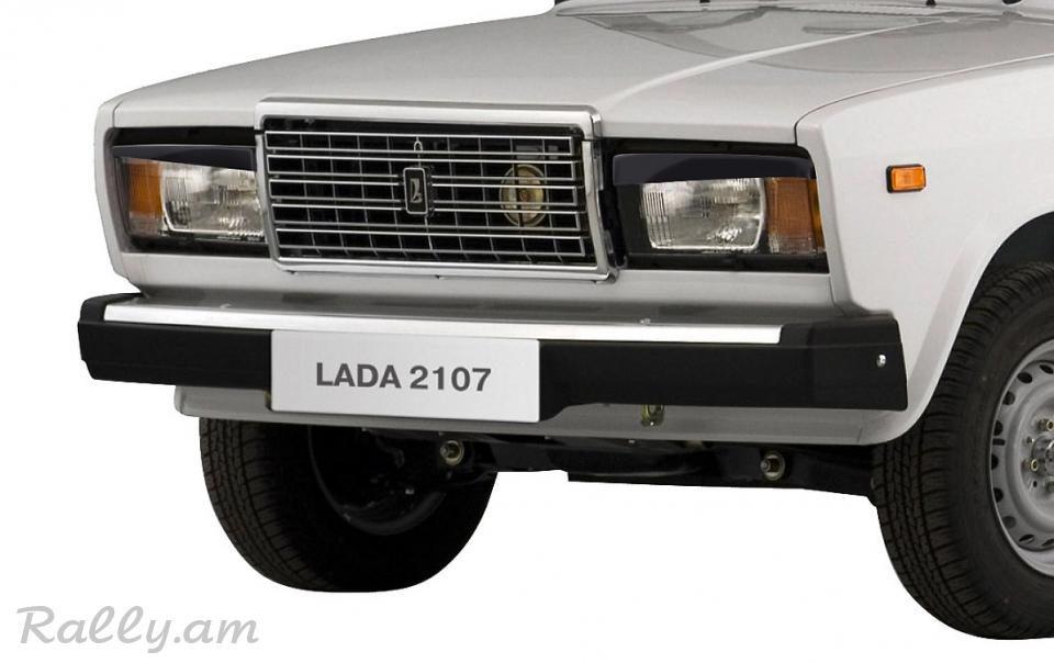 Lada 2107 Լոսարձակի Նակլատկա
