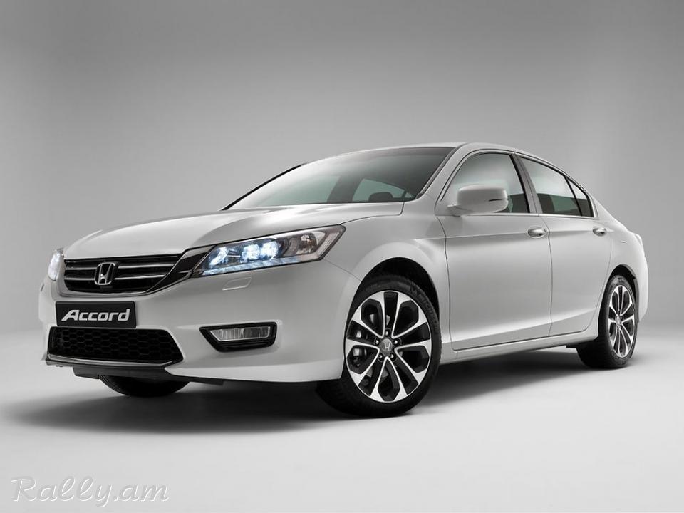 Honda Accord IX 2012-2015 Հալոգեններ