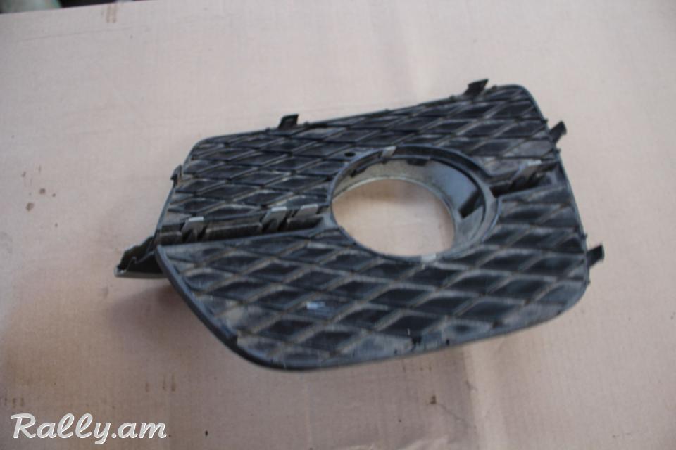 Заглушка птф в бампере левая для BMW X6 E71 E72 (2007-2014)