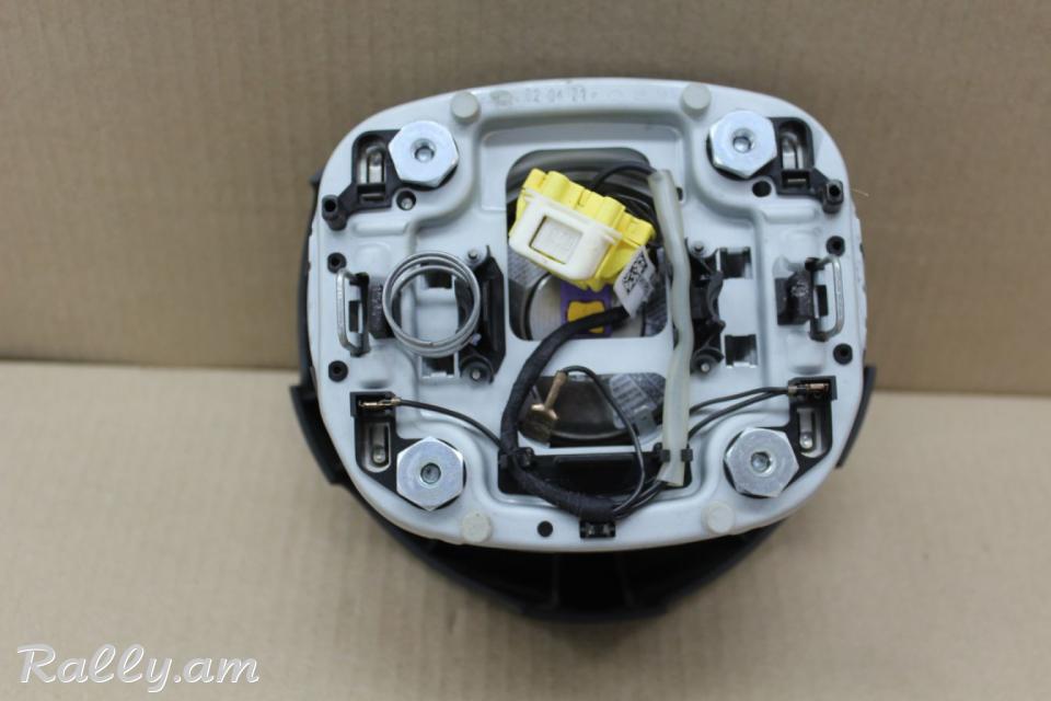 Airbag в руль для Volkswagen Golf 5 (2003-2009)