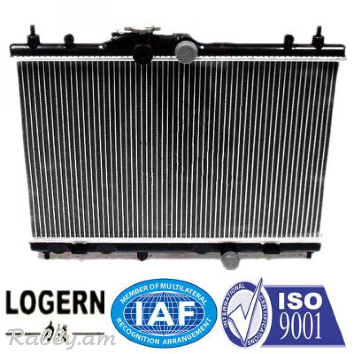 Nissan tiida jri radiator