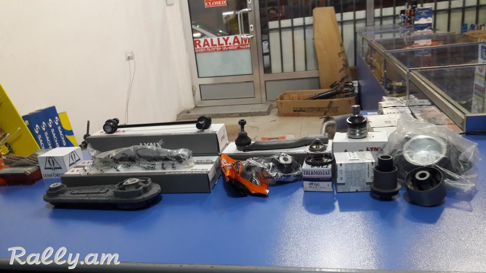Kia Rio sharavo,nakaneshnik, tyaga,stabilizatori stoyka, rezin